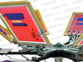 Carrusel de serigrafia SPM-6P, 6 puestos 6 colores, manual